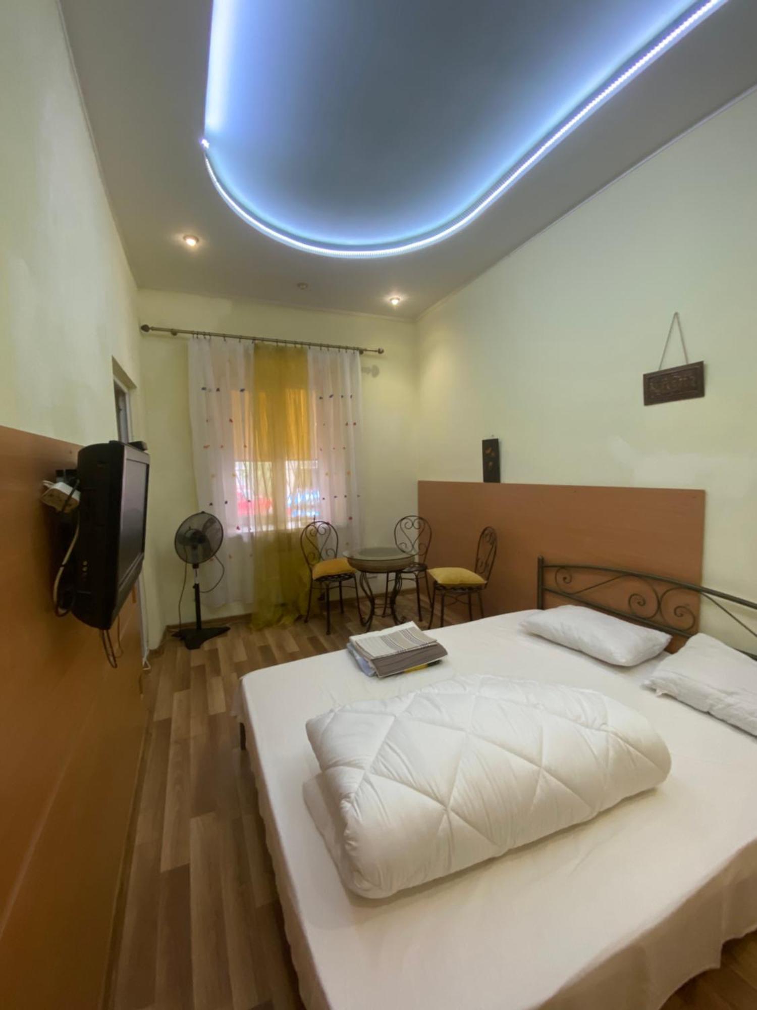 Aleksandr Apartment Odessa Exterior foto